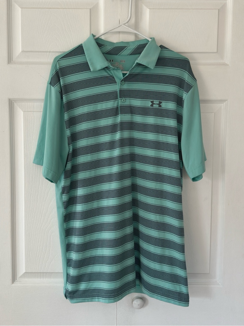 NWOT Under Armor Men’s Mint Green and Teal Striped Polo Golf Shirt, L
